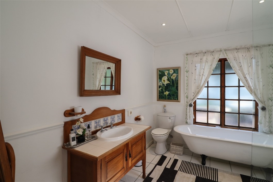 11 Bedroom Property for Sale in Nahoon Beach Eastern Cape